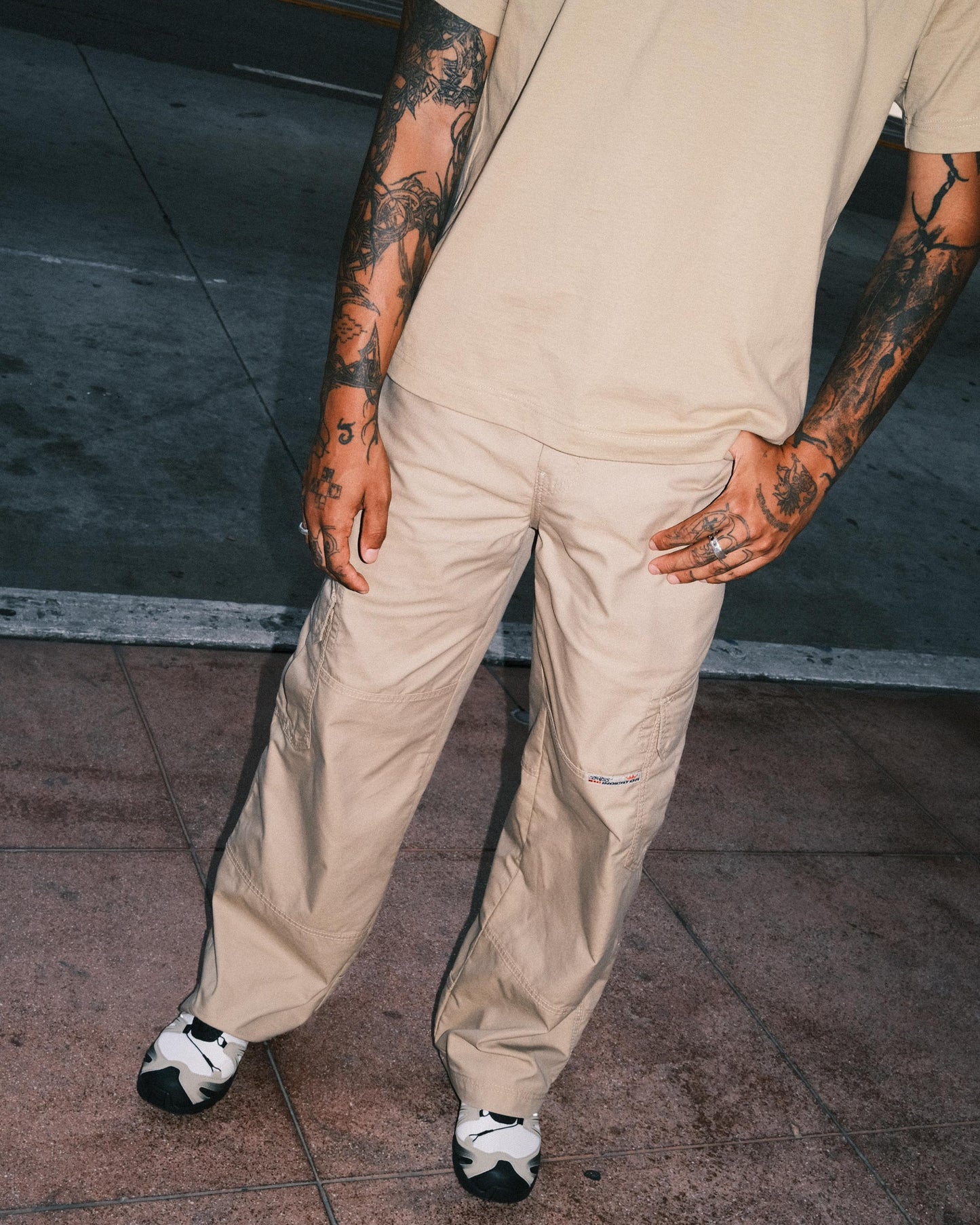 Indicator Cargo Pants. 22”. Khaki.