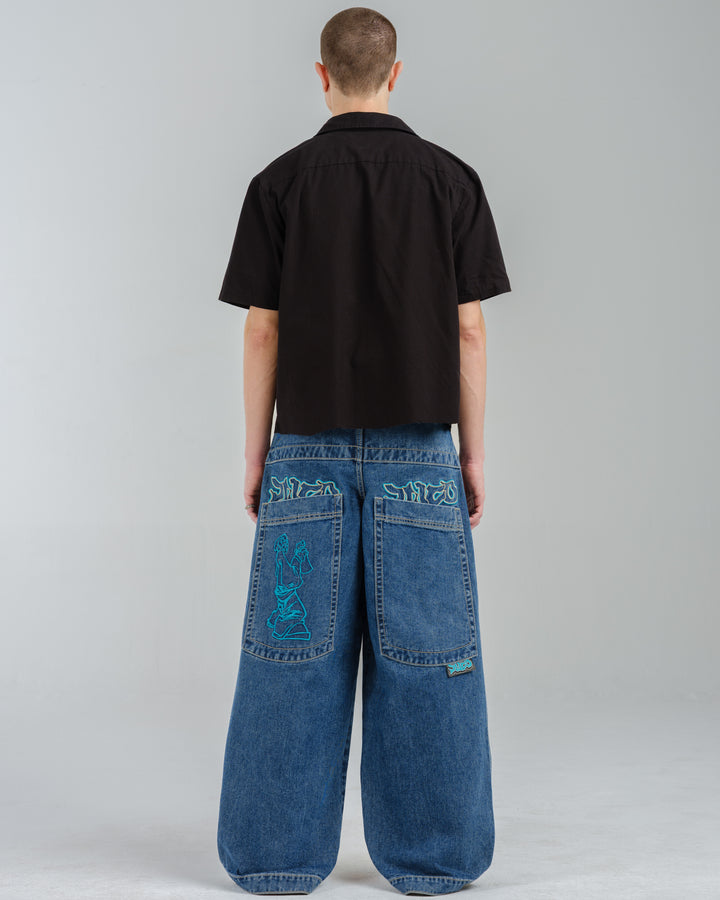 Artistical Uprising. 26". Dark Stone.