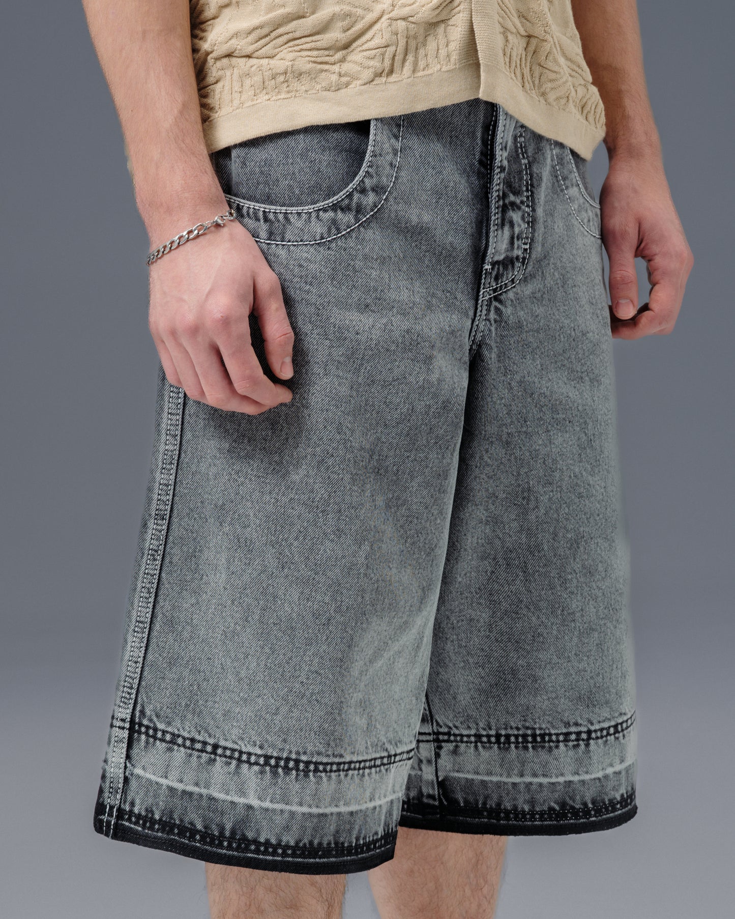 101 Twin Cannon Shorts. 16" Inseam. Black Vintage.