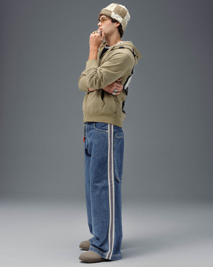 Skunk. 26". Dark Stone.