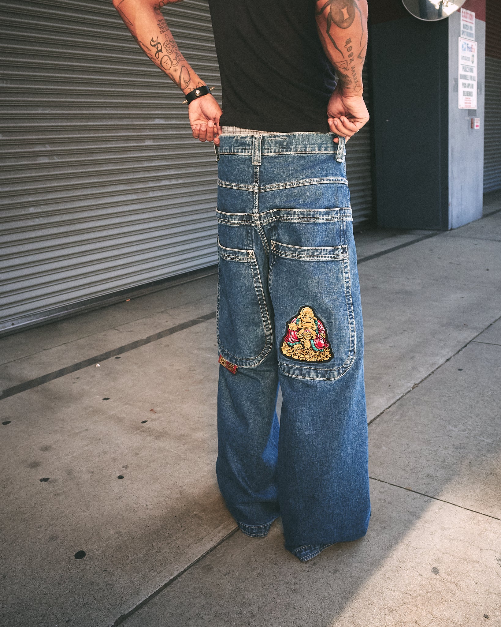 Buddha Jeans. 28