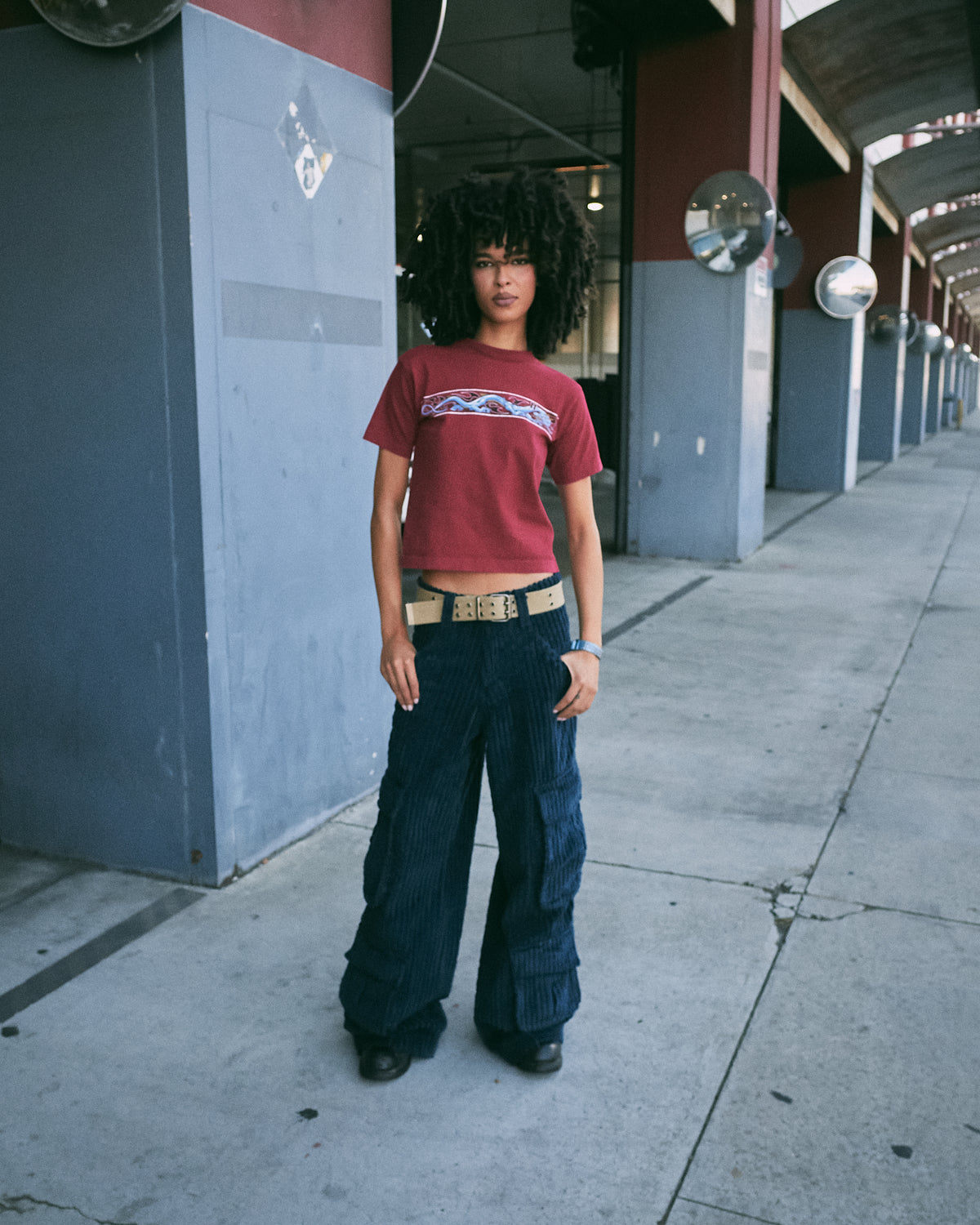 W Legacy. 24". 2 Wale Corduroy. Navy.