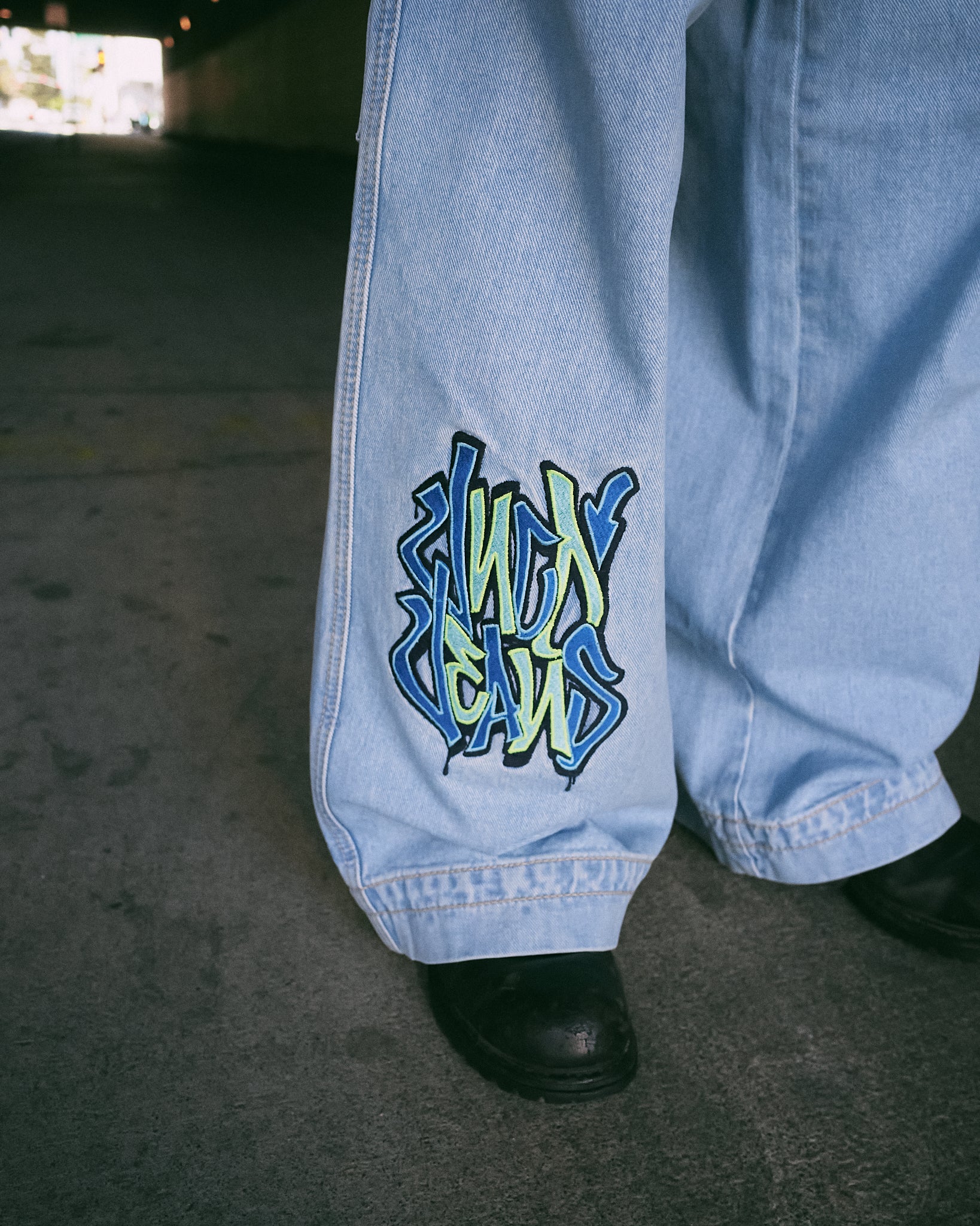 Rollin Jeans. 26