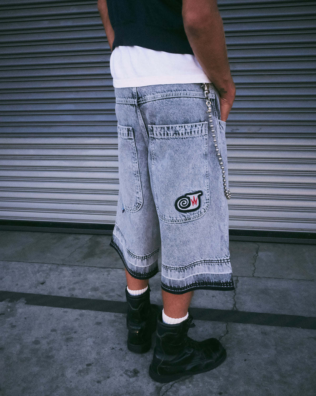 101 Twin Cannon Shorts. 16" Inseam. Black Vintage.