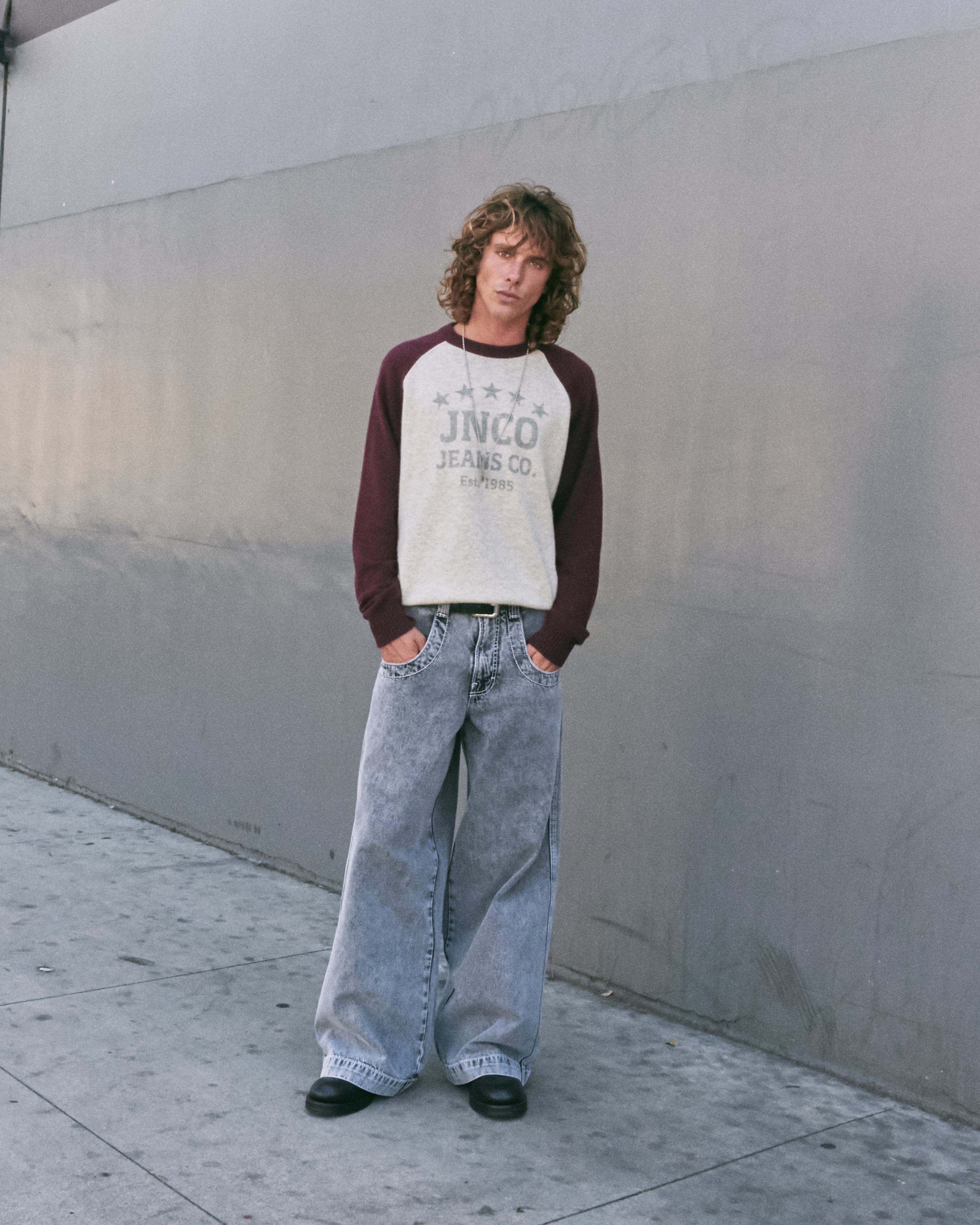 101 Twin Cannon Jeans. 26