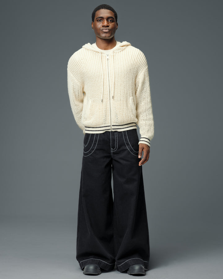 Rhino. 34". Jet Black.