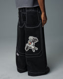 Silverback. 32". Jet Black.