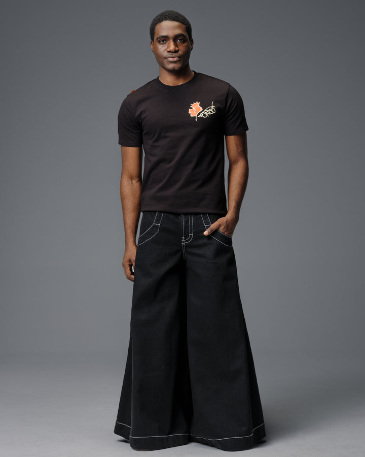 Convict. 50". Jet Black.