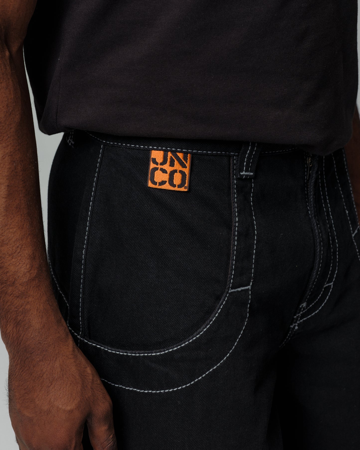 Convict. 50". Jet Black.