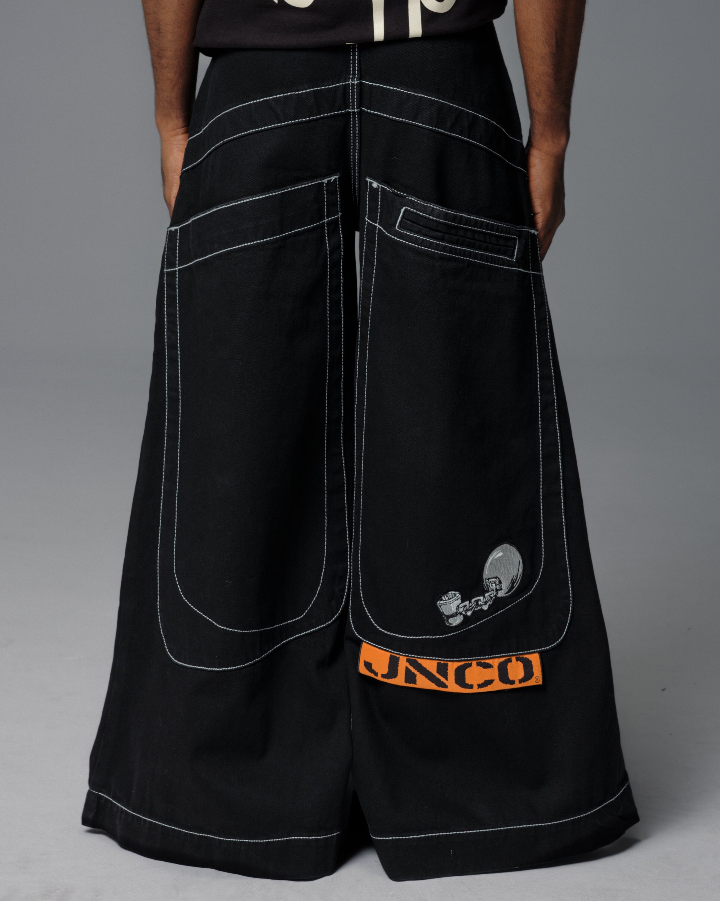 kik wear ブラックワイドバギーデニム　JNCO、SOLO等が好きな方に 黒 ブラックデニム バギーデニム ジーンズ ジーパン Gパン アメリカ製