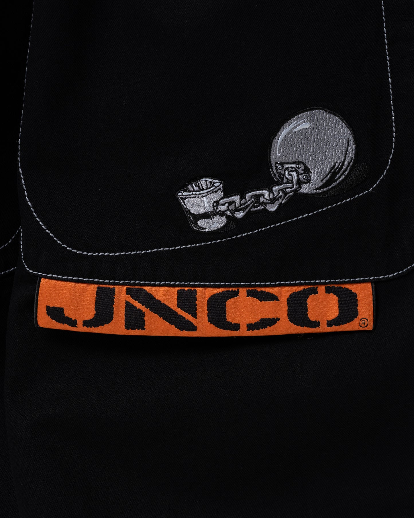 Convict. 50". Jet Black.