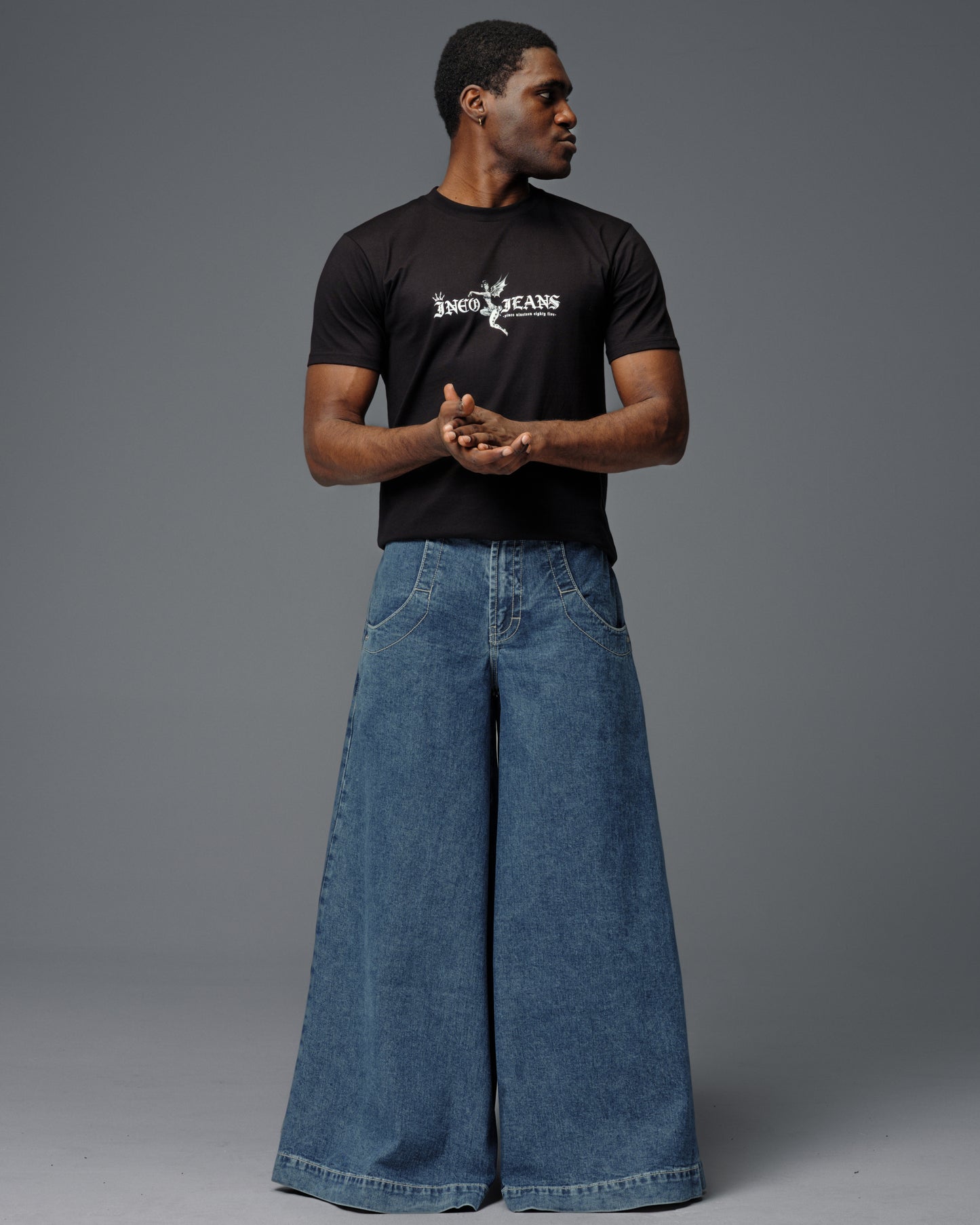 Convict. 50". Dark Stone.