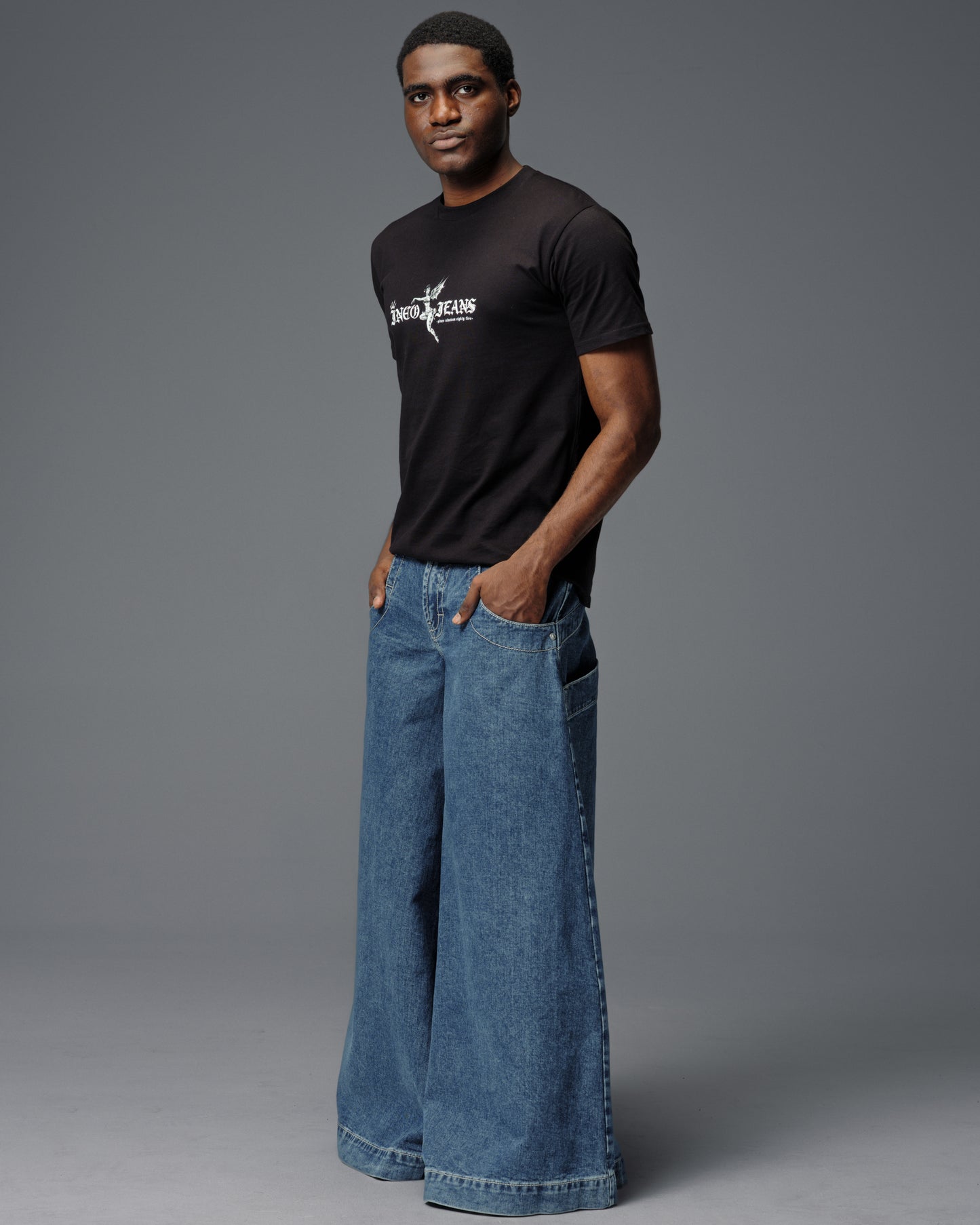 Convict. 50". Dark Stone.