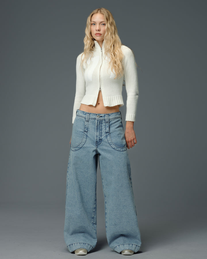 W Polar Bear. 28". Antique.