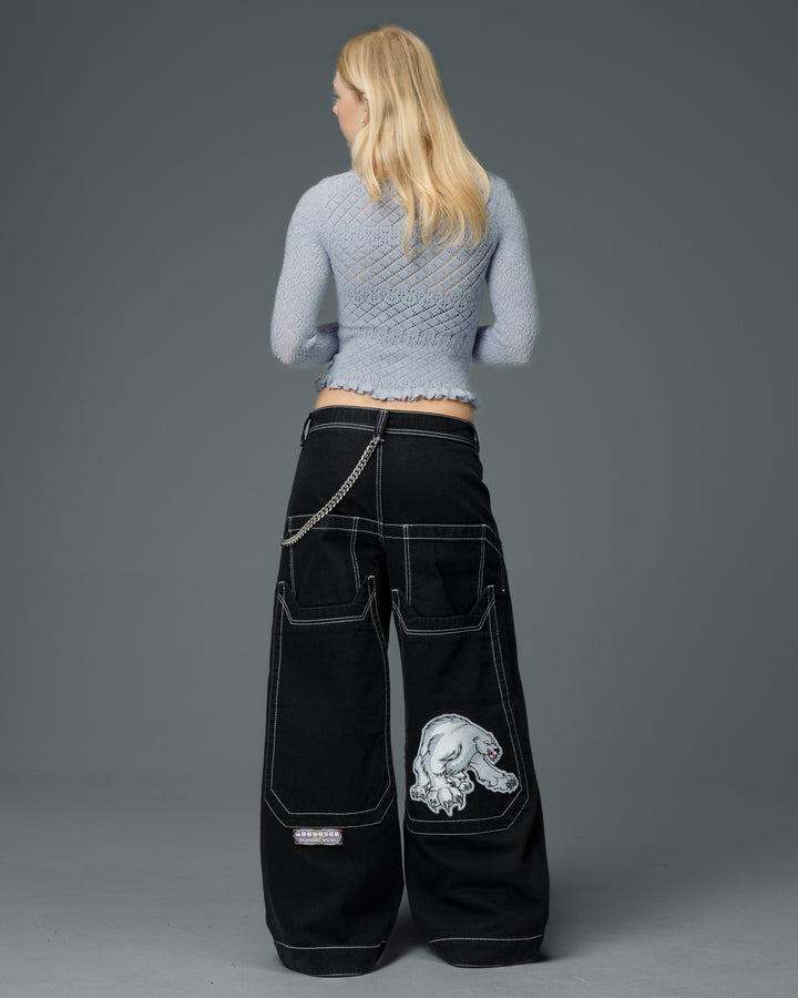 W Polar Bear. 28". Jet Black.