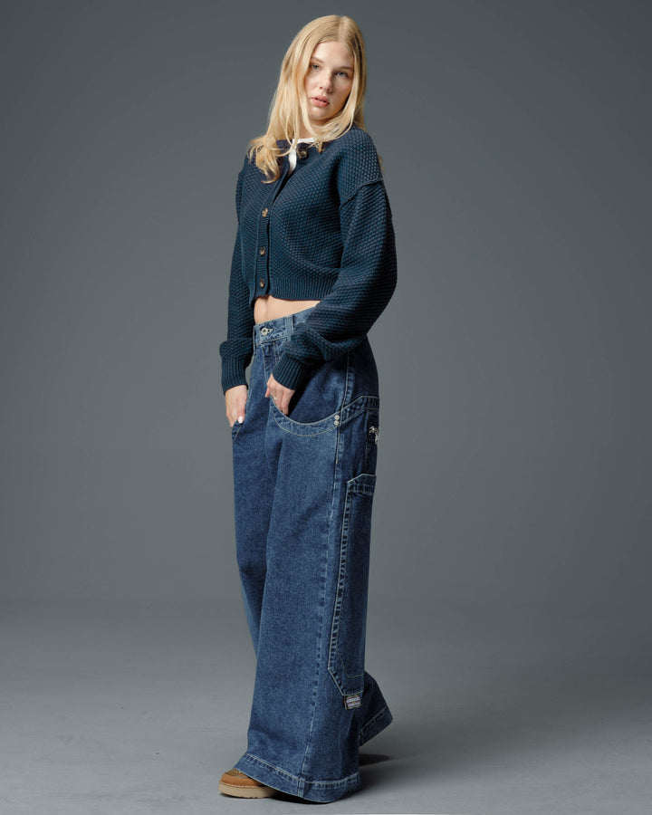 W Rhino. 34". Dark Stone.