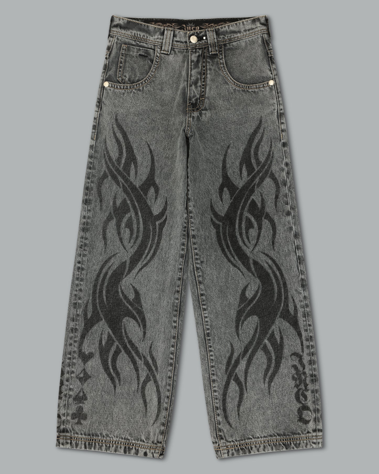 W Flame Karatz. 23". Black Vintage.