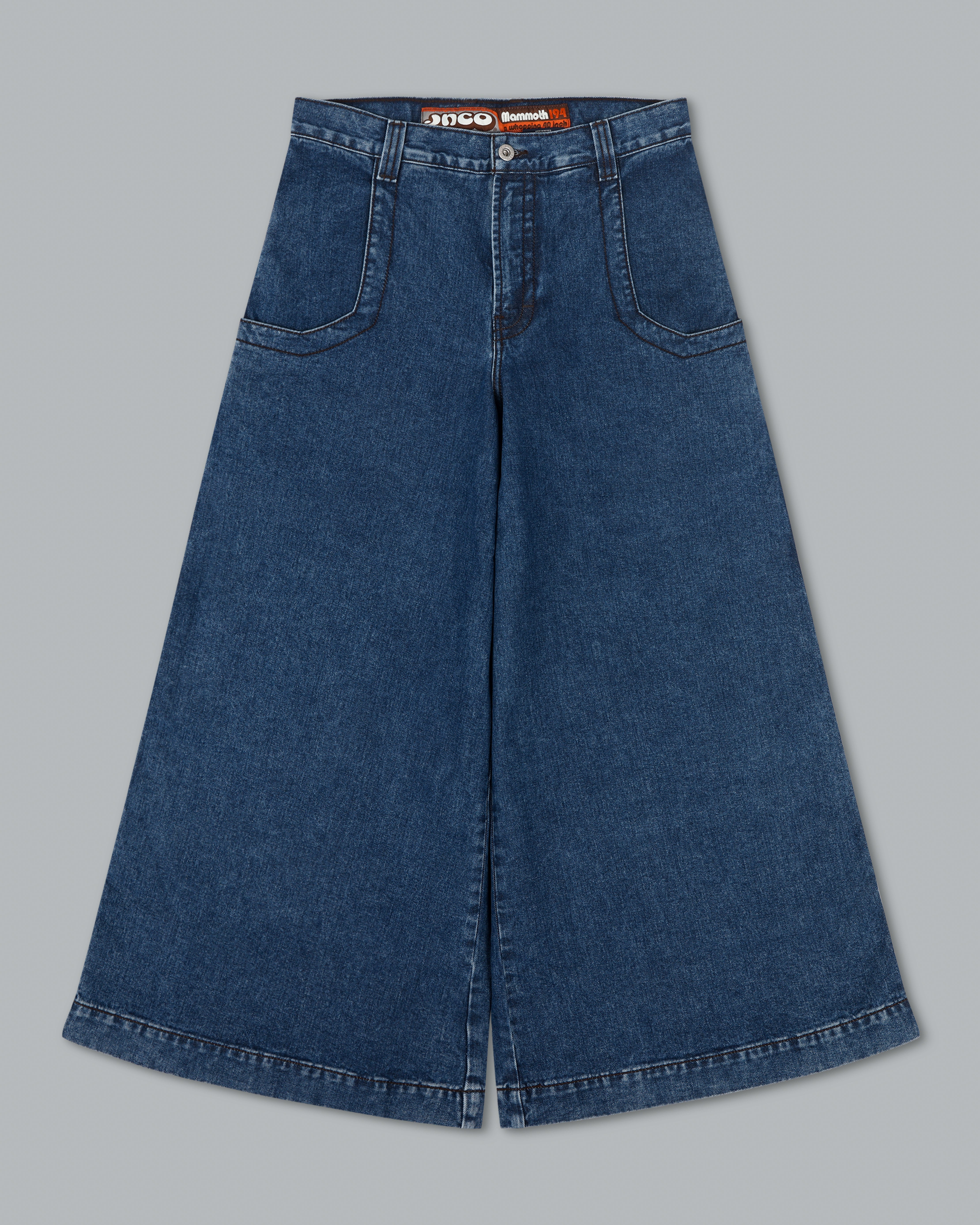 Mammoth Jeans. 40