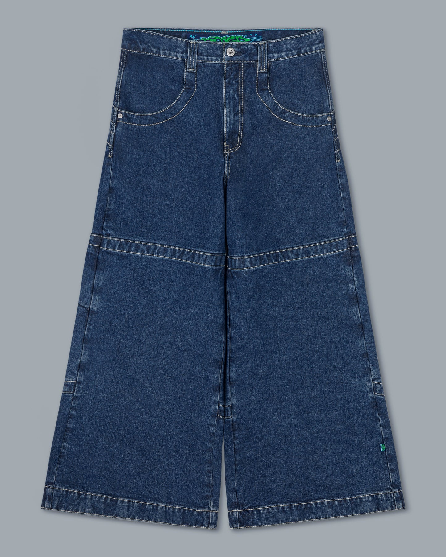 Hangin'. 34". Dark Stone.