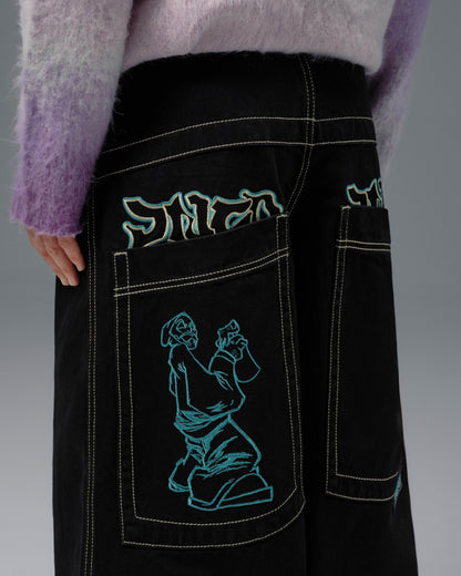 Artistical Uprising. 26". Jet Black.