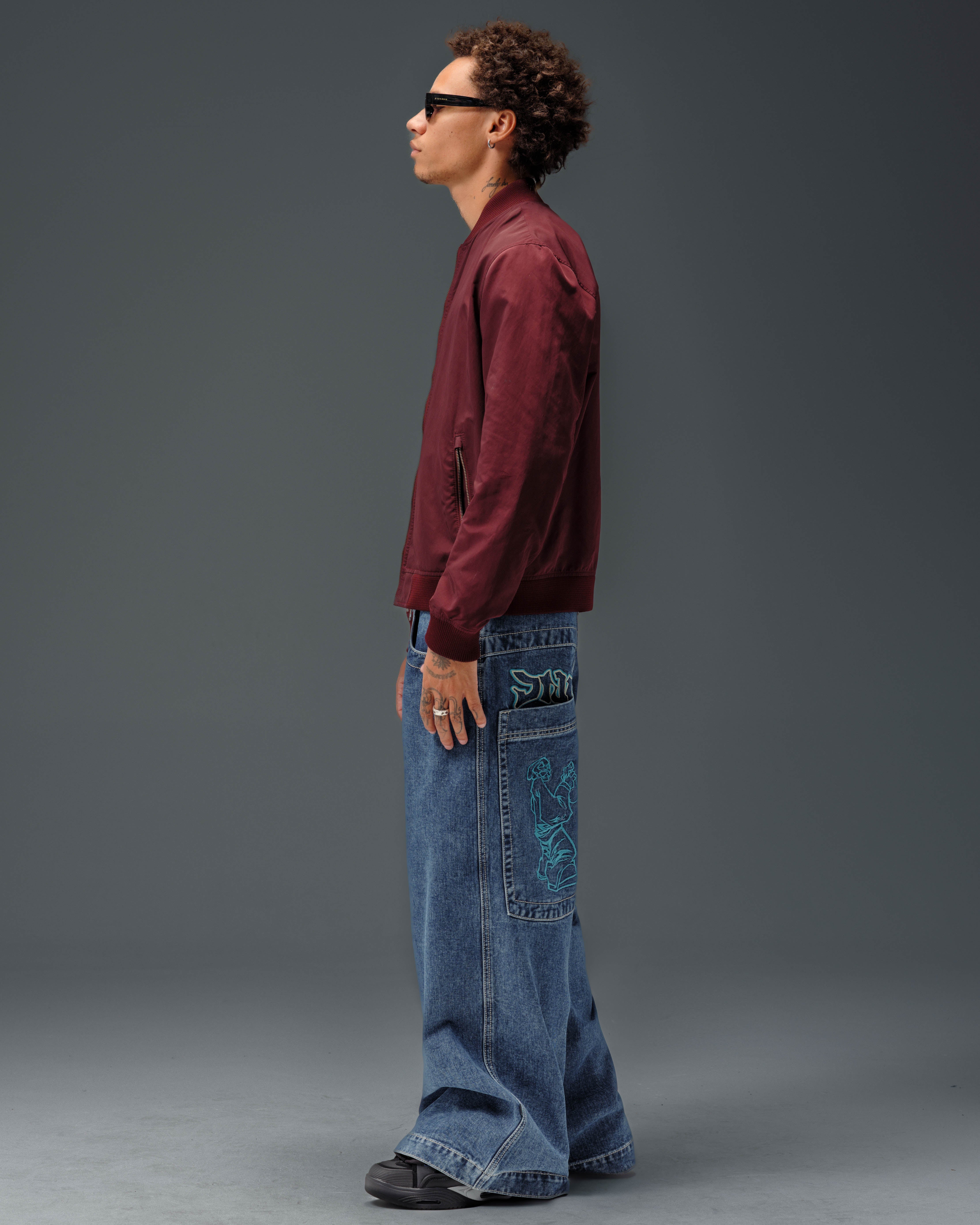 Artistical Uprising Jeans. 26