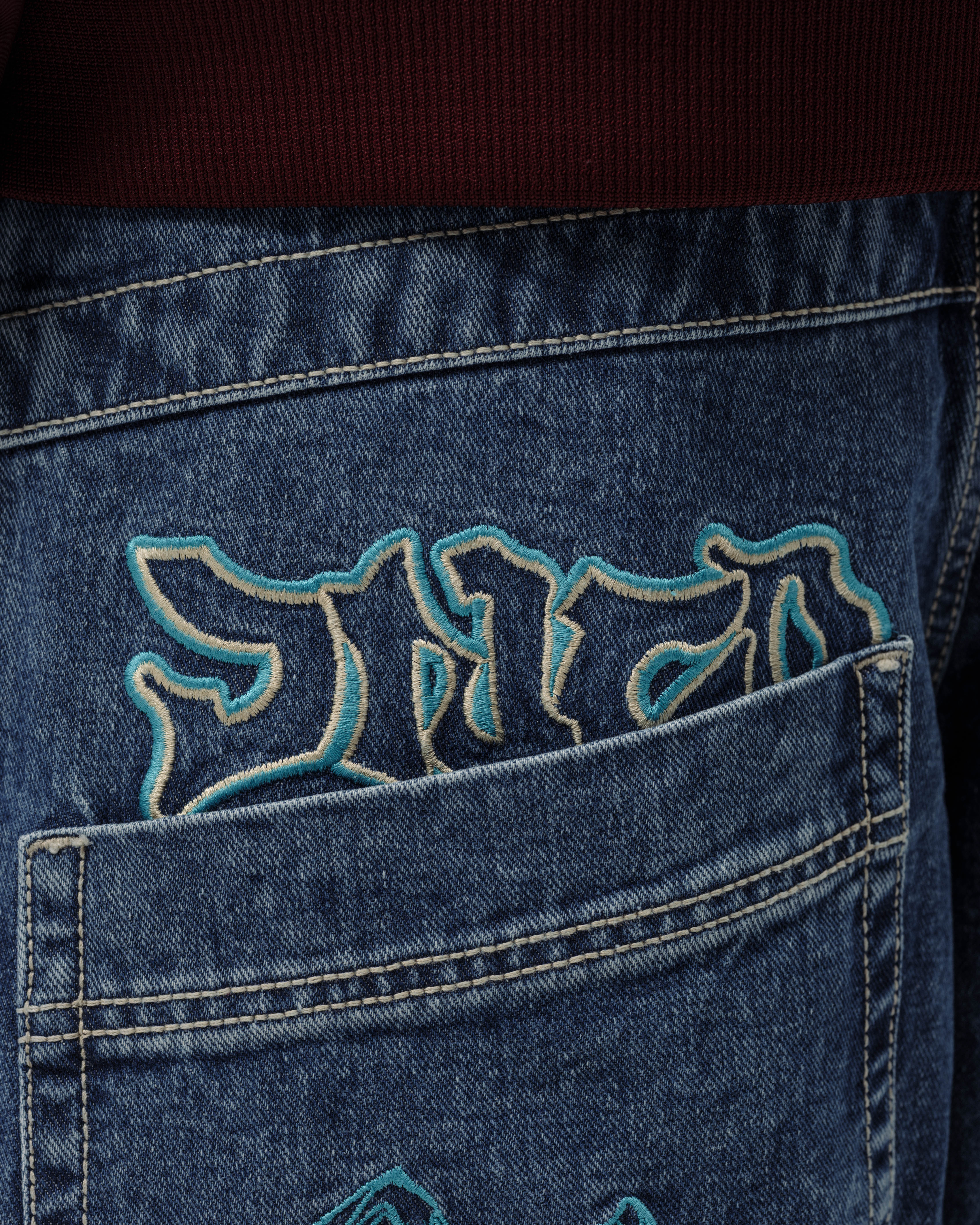 Artistical Uprising Jeans. 26