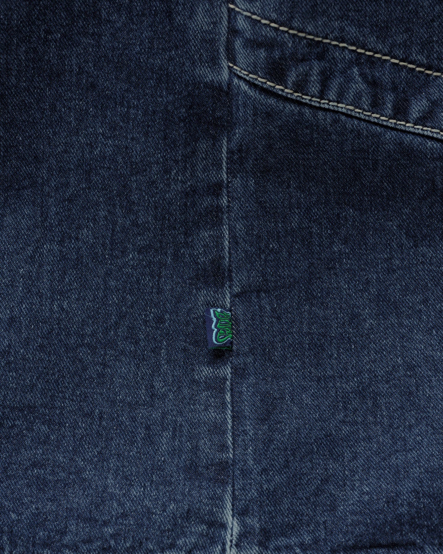 Hangin'. 34". Dark Stone.