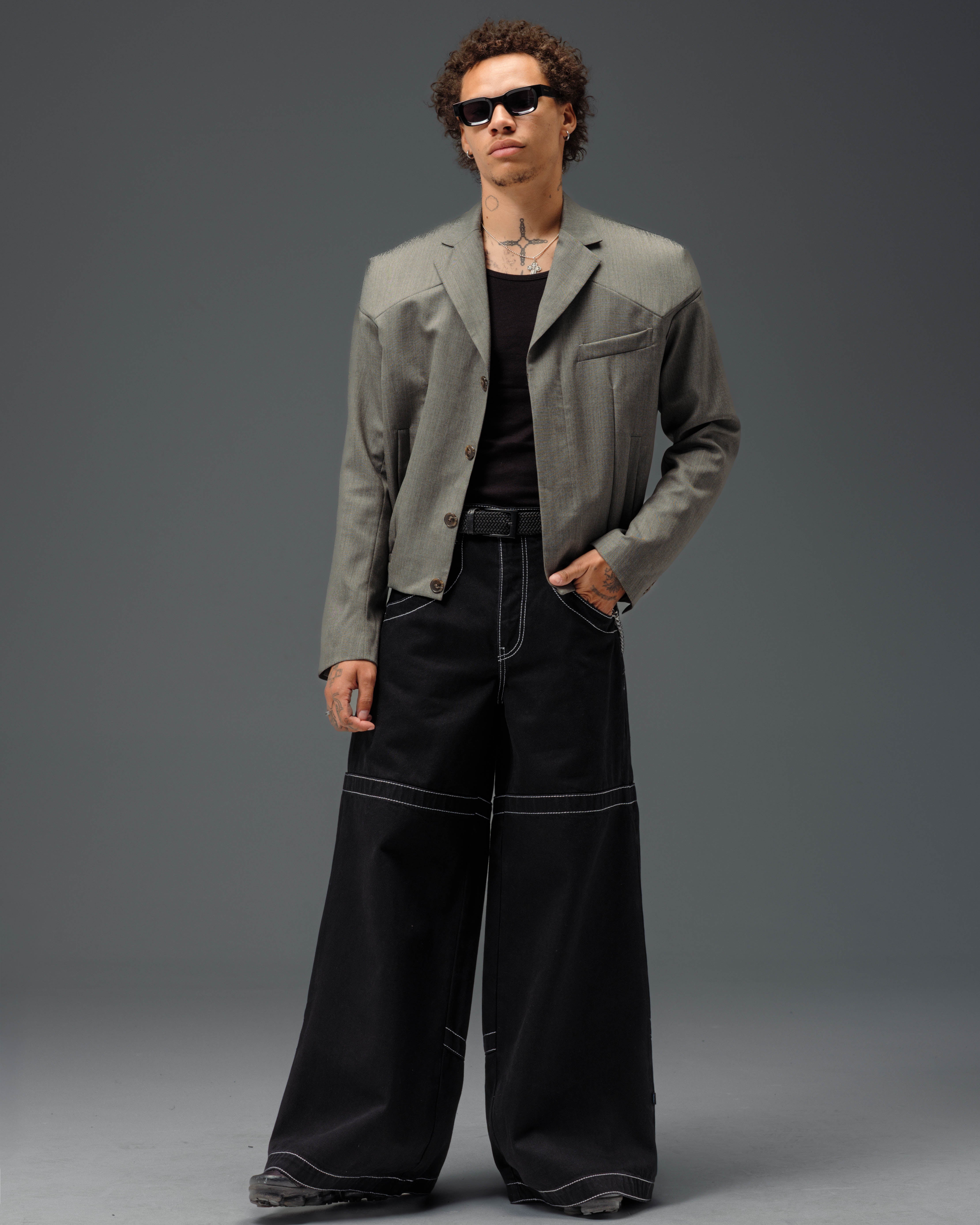 Hangin' Jeans. 34