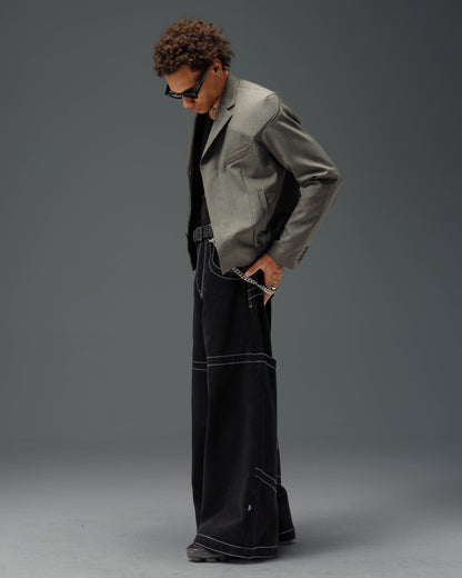 Hangin'. 34". Jet Black.