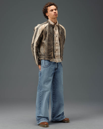 Big Rig. 26". Hand-Sand Vintage.