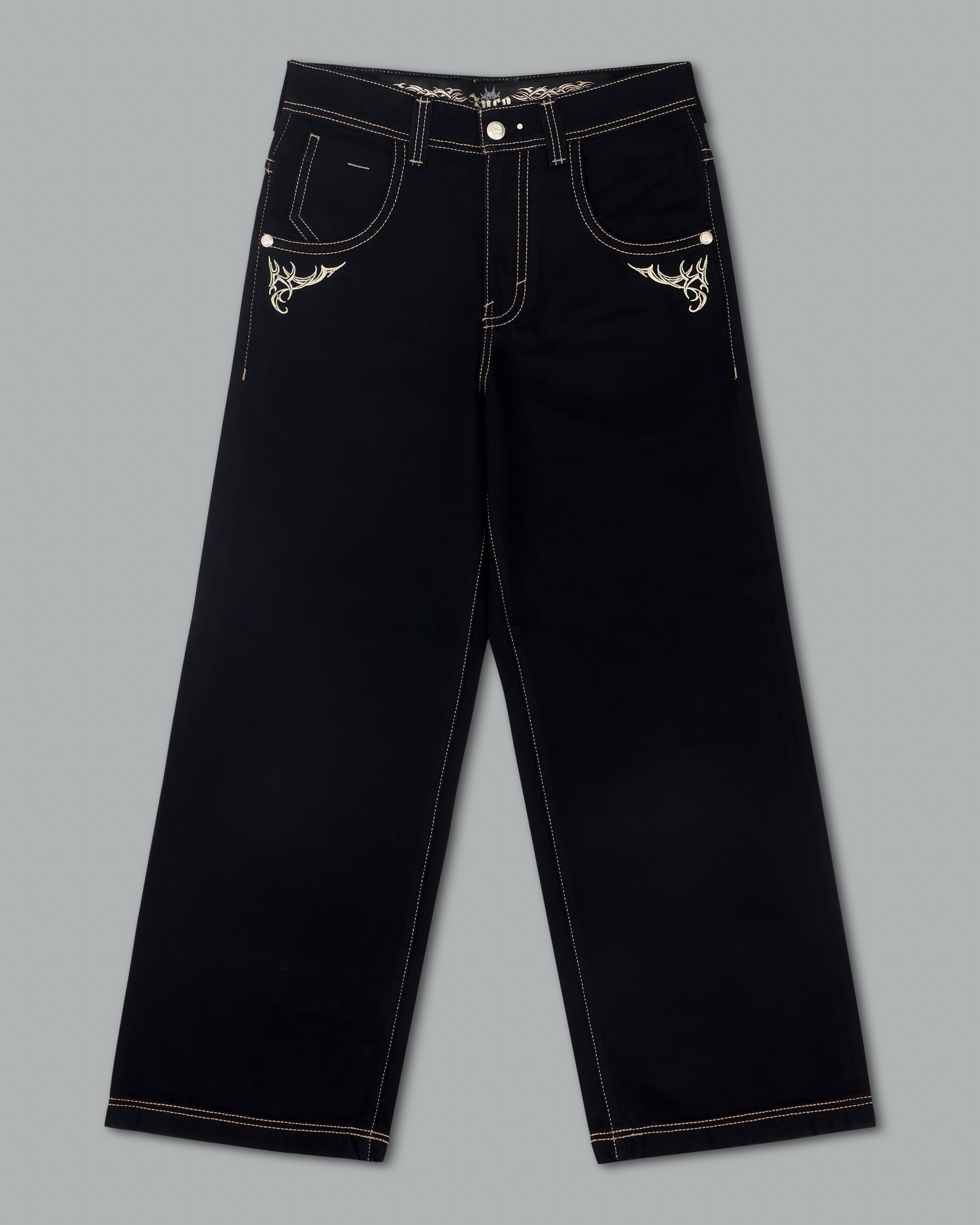 W Karatz. 23". Jet Black.