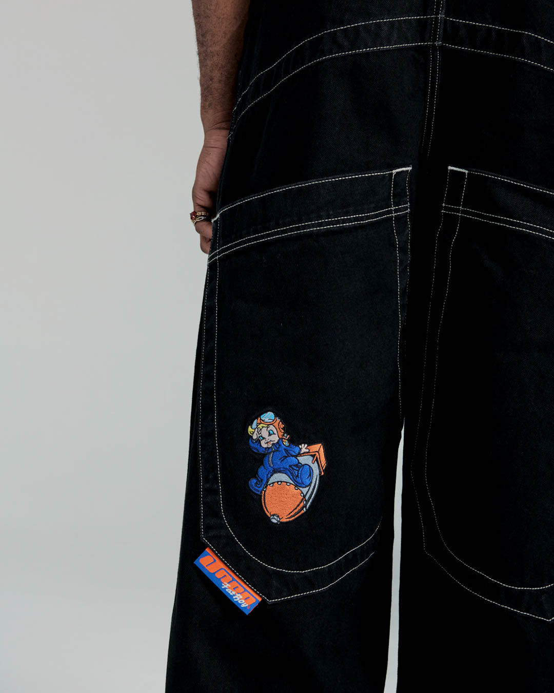 希少 90s Jnco jeans fat boy 32 カットオフ 希少 90s Jnco jeans fat boy 32 カットオフ