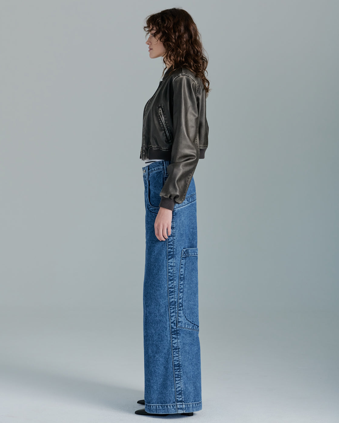 The Camilla Jeans. 27”. Dark Stone.