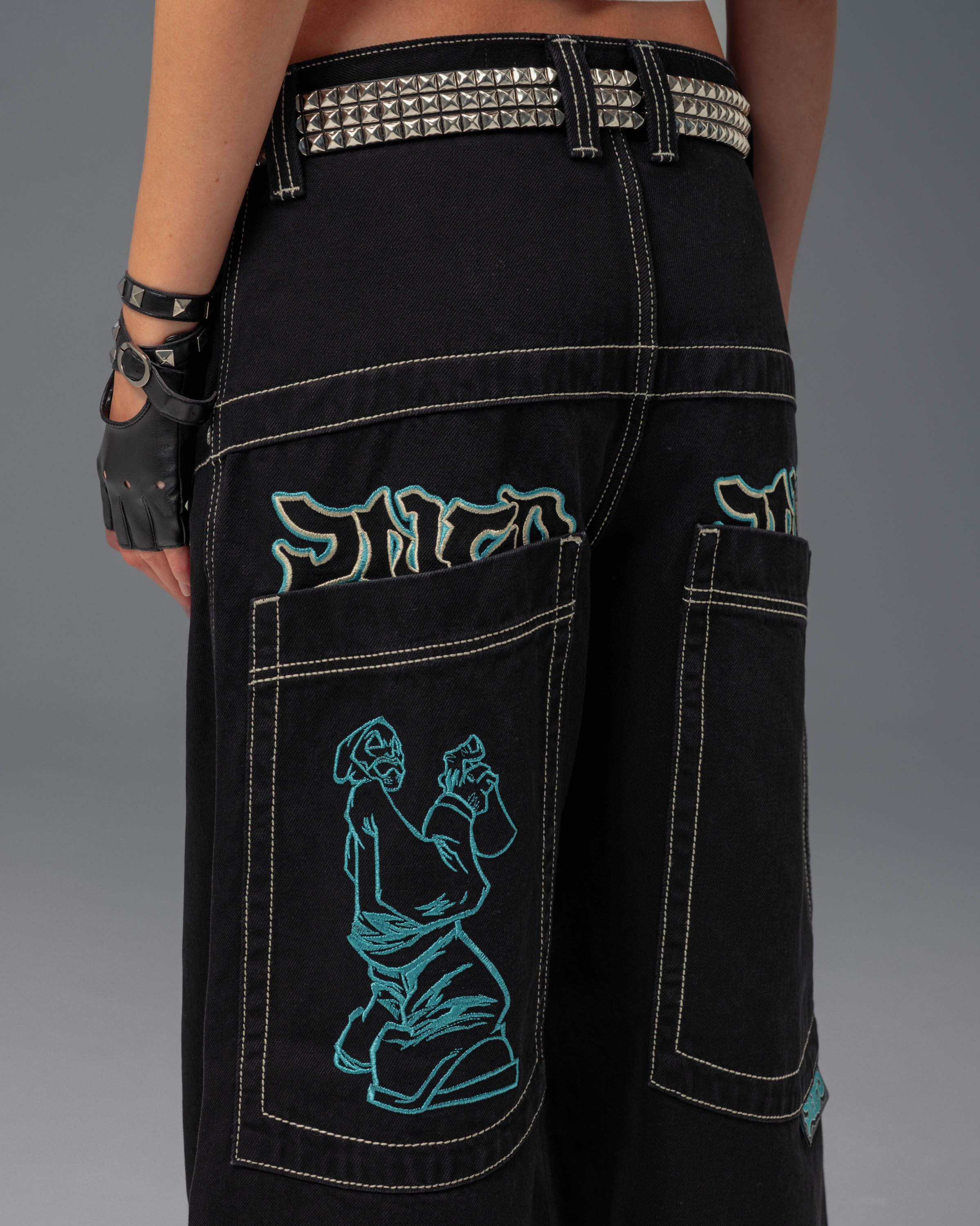 Artistical Uprising Jeans. 26