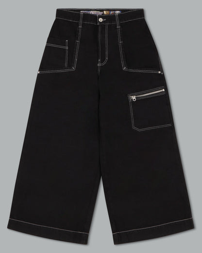 Silverback. 32". Jet Black.