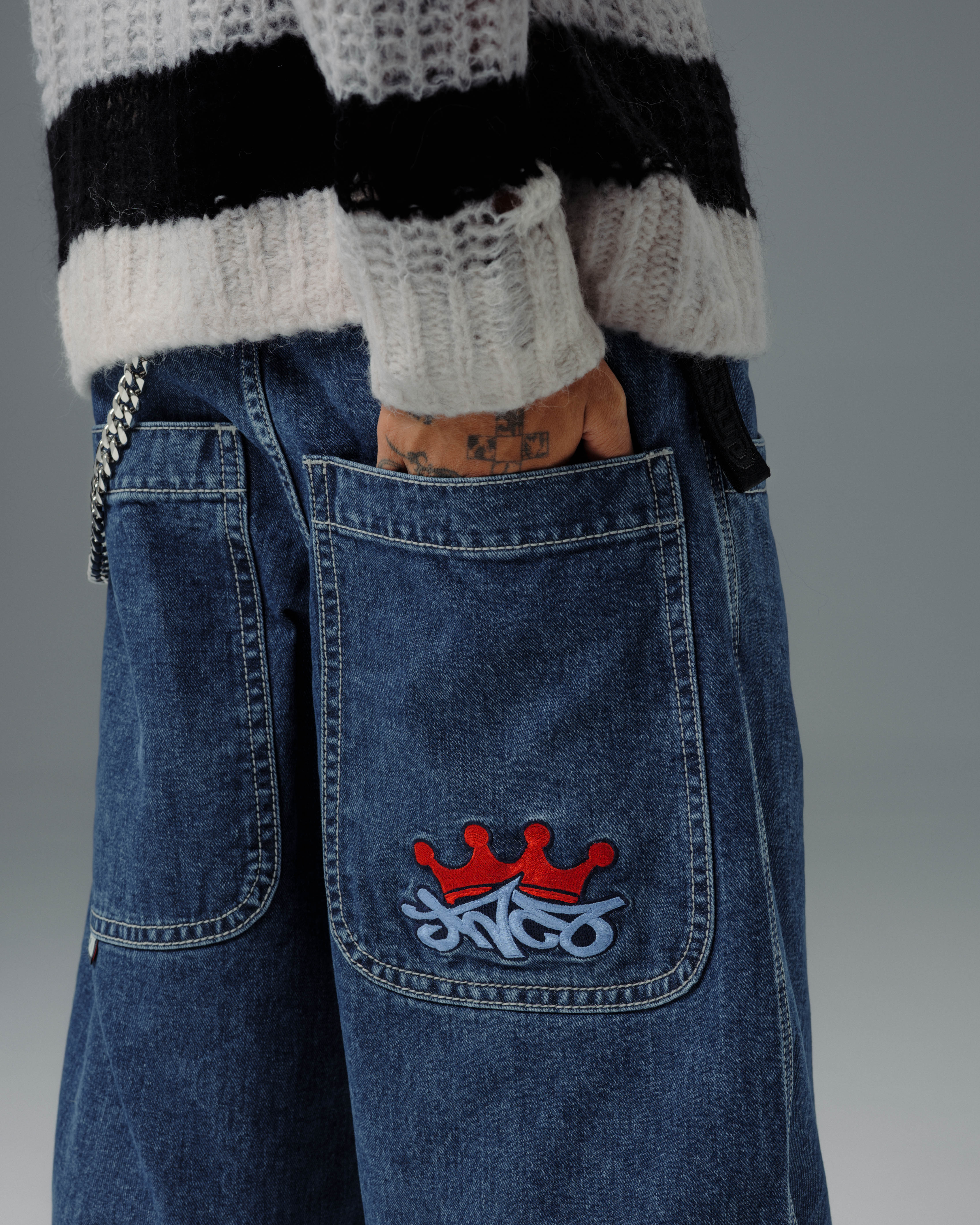 1101 Crown Cannon Jeans. 26