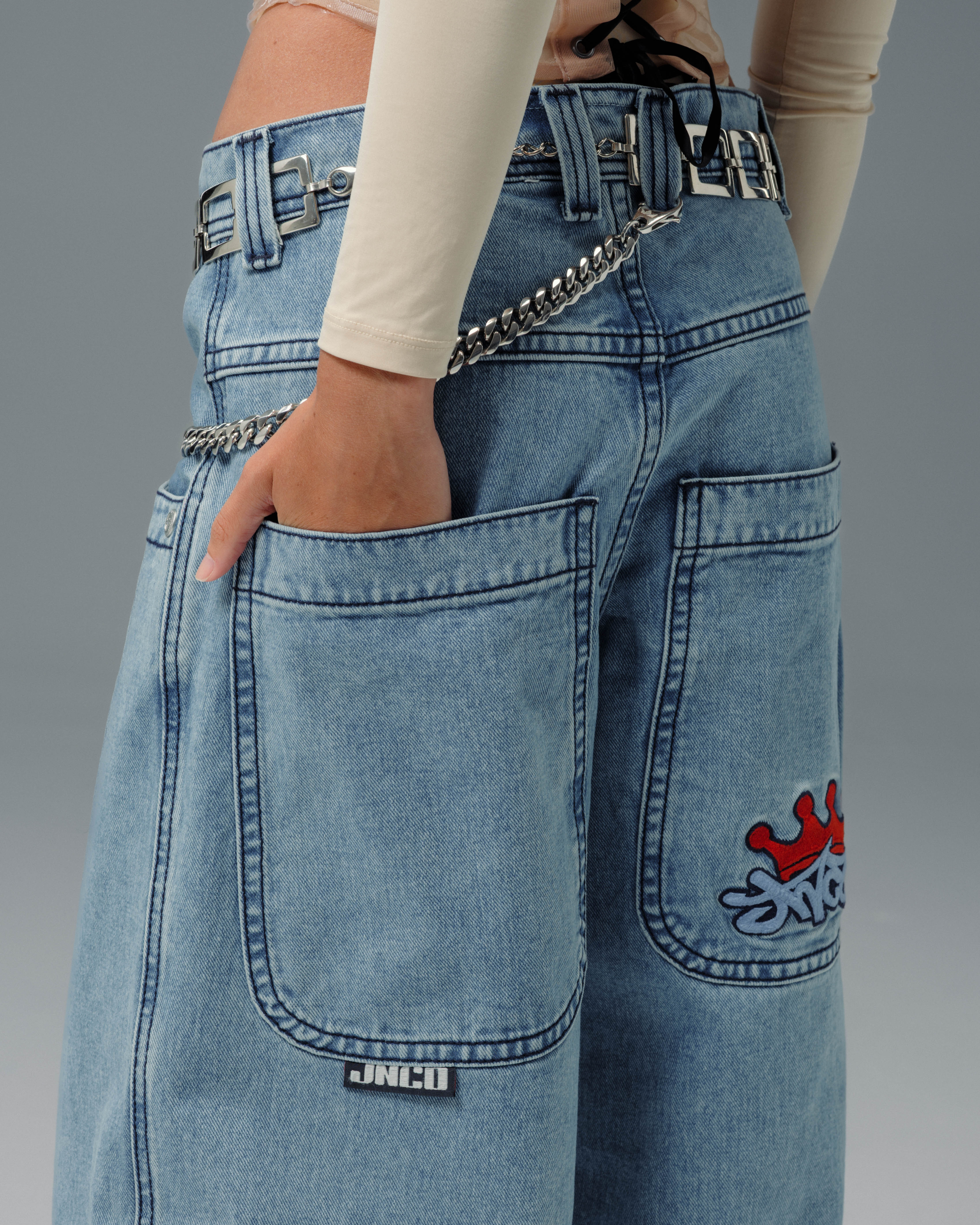 1101 Crown Cannon Jeans. 26