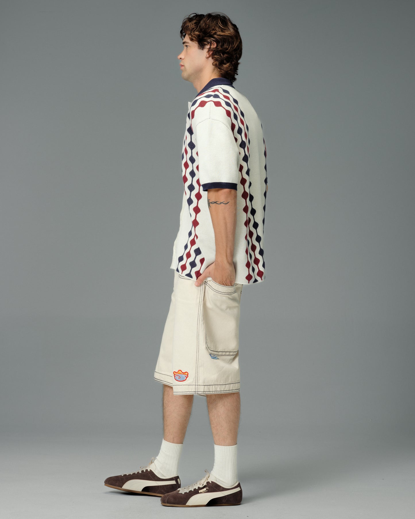 King Shorts. 14". Natural.