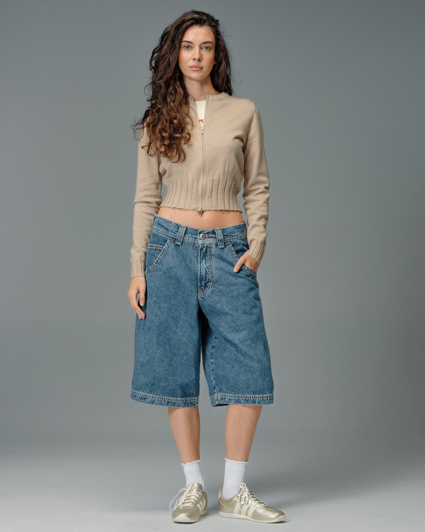 W Wizard Shorts. 15" Inseam. Dark Stone.