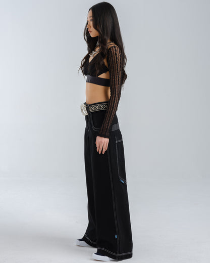 W Battle. 30". Jet Black.