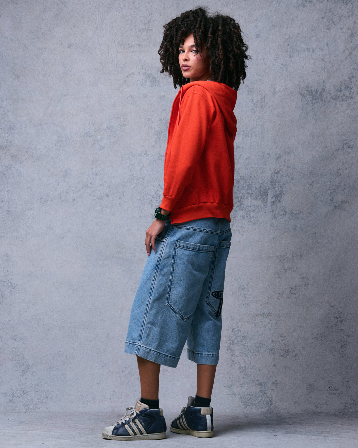 W Wide Load Shorts. 17" Inseam. Antique.