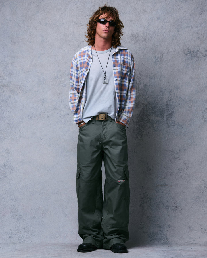 Indicator Cargo Pants. 22”. Olive.