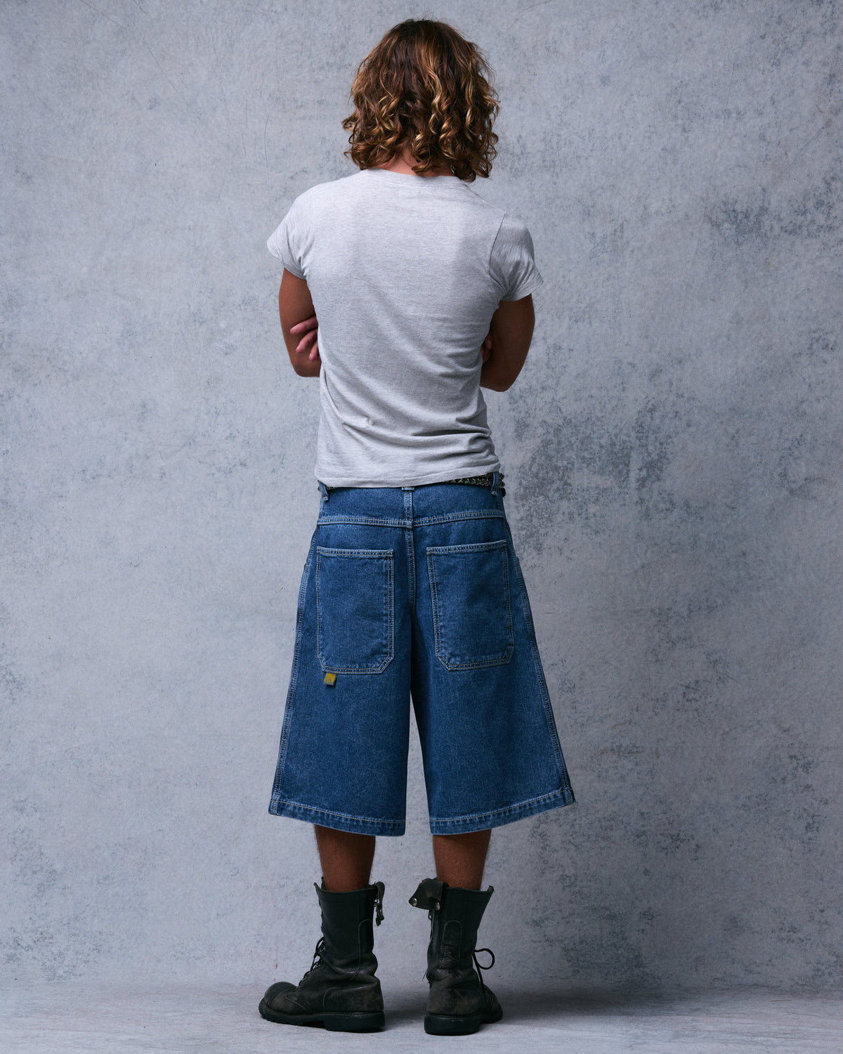 179 Pipes Shorts. 14" Inseam. Dark Stone.