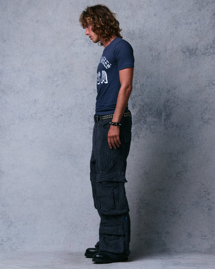 Legacy. 24". 2 Wale Corduroy. Magnet.