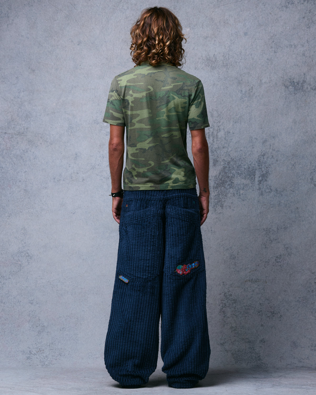 Wizard. 24". 2 Wale Corduroy. Navy.