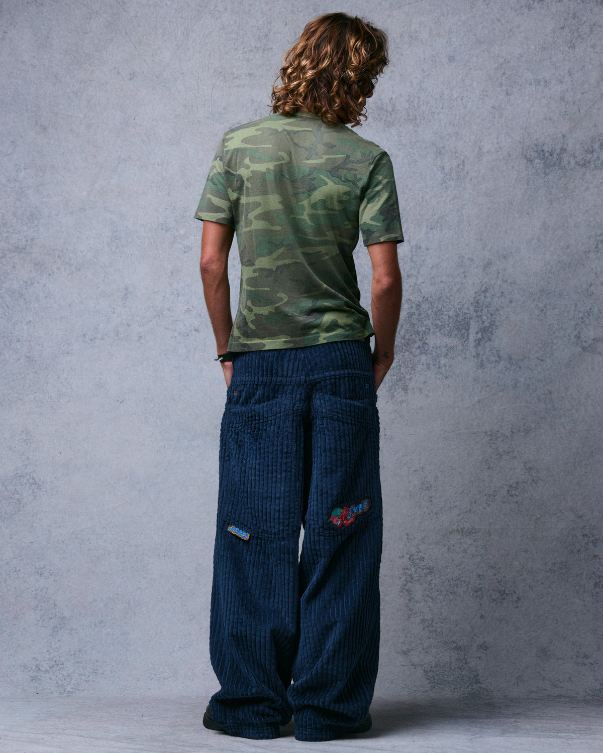 Wizard. 24". 2 Wale Corduroy. Navy.