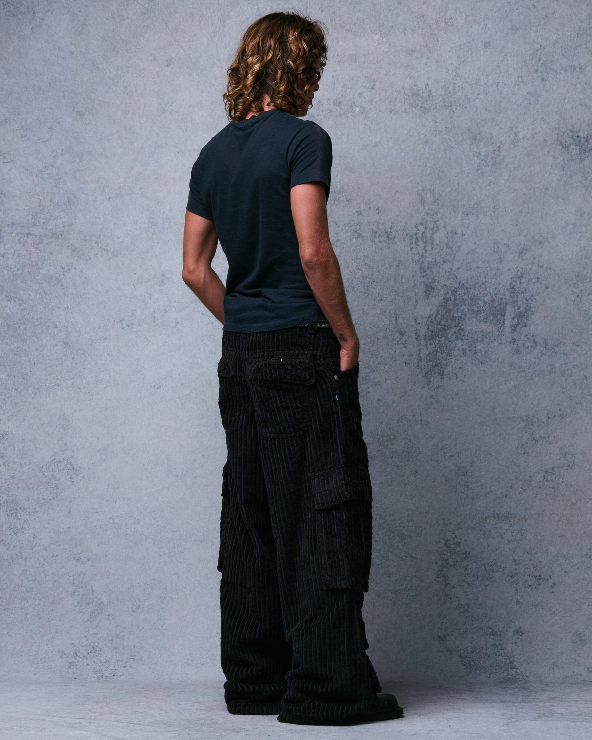 Legacy. 24". 2 Wale Corduroy. Black.