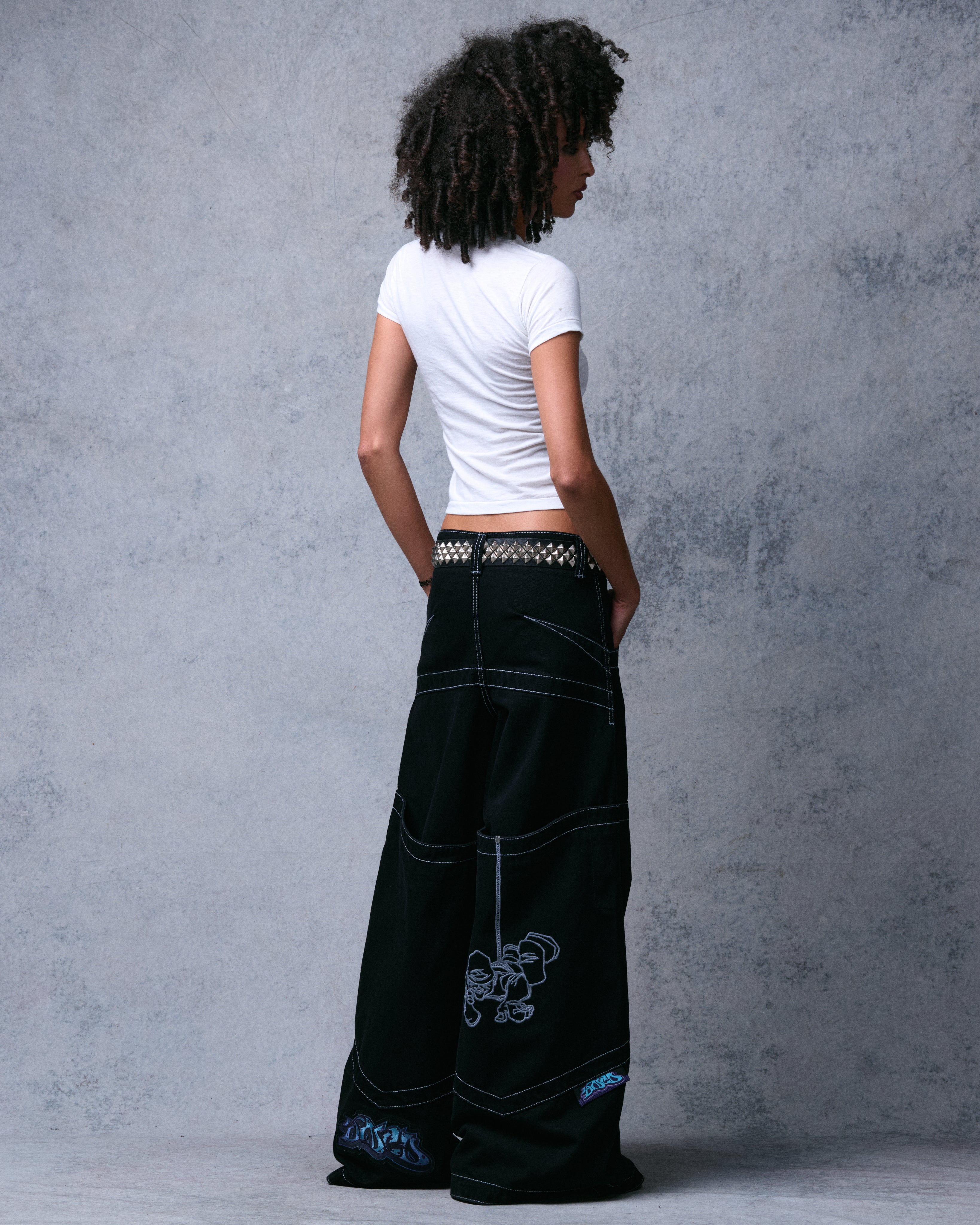 Hangin' Jeans. 34