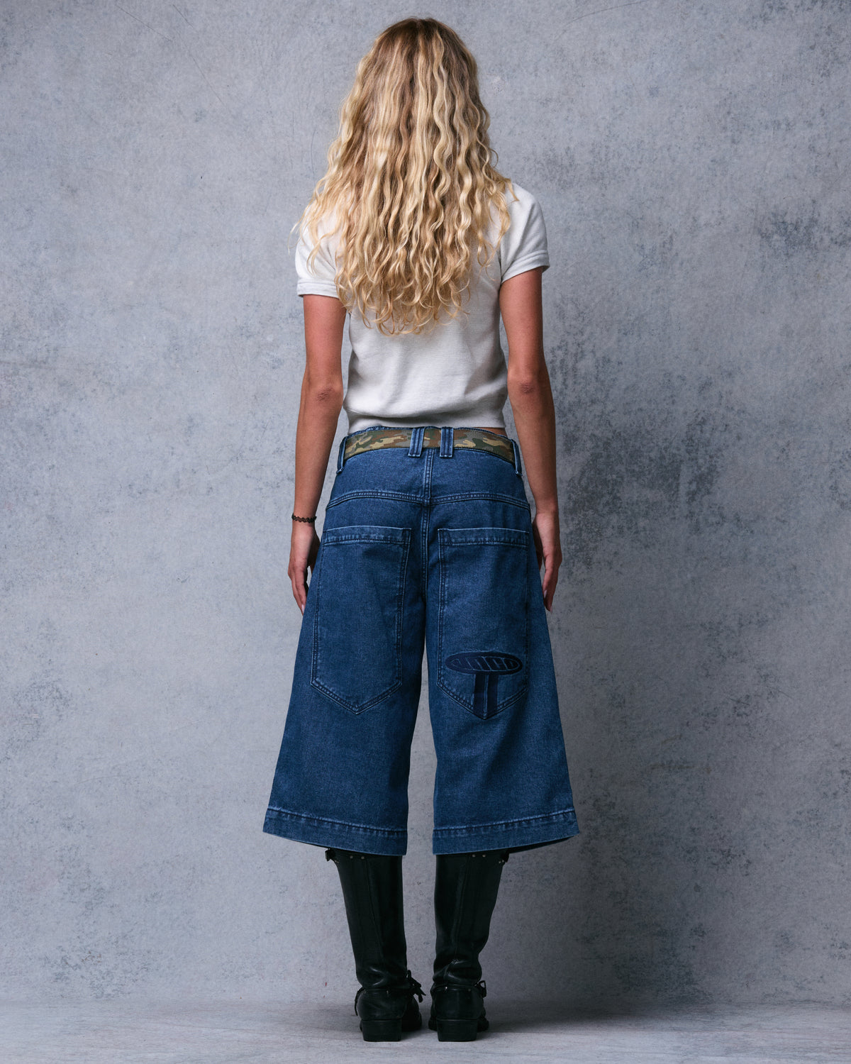 W Wide Load Shorts. 17" Inseam. Dark Stone.