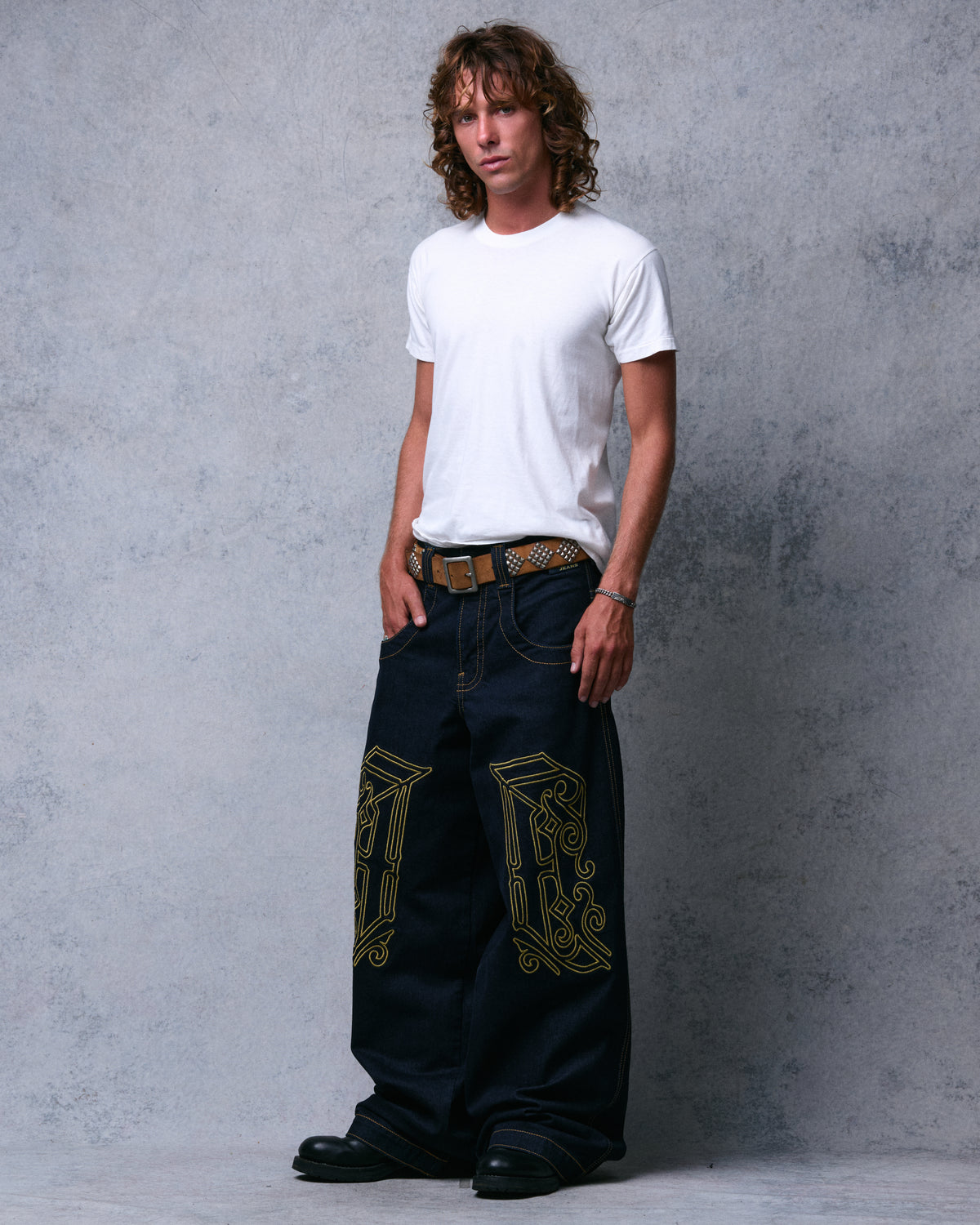 1101 Royal Twin. 26". Dark Indigo.